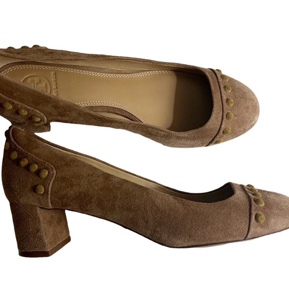 Tory Burch Tan Suede Studded Block Heel Pumps Round Toe Sz 6.5